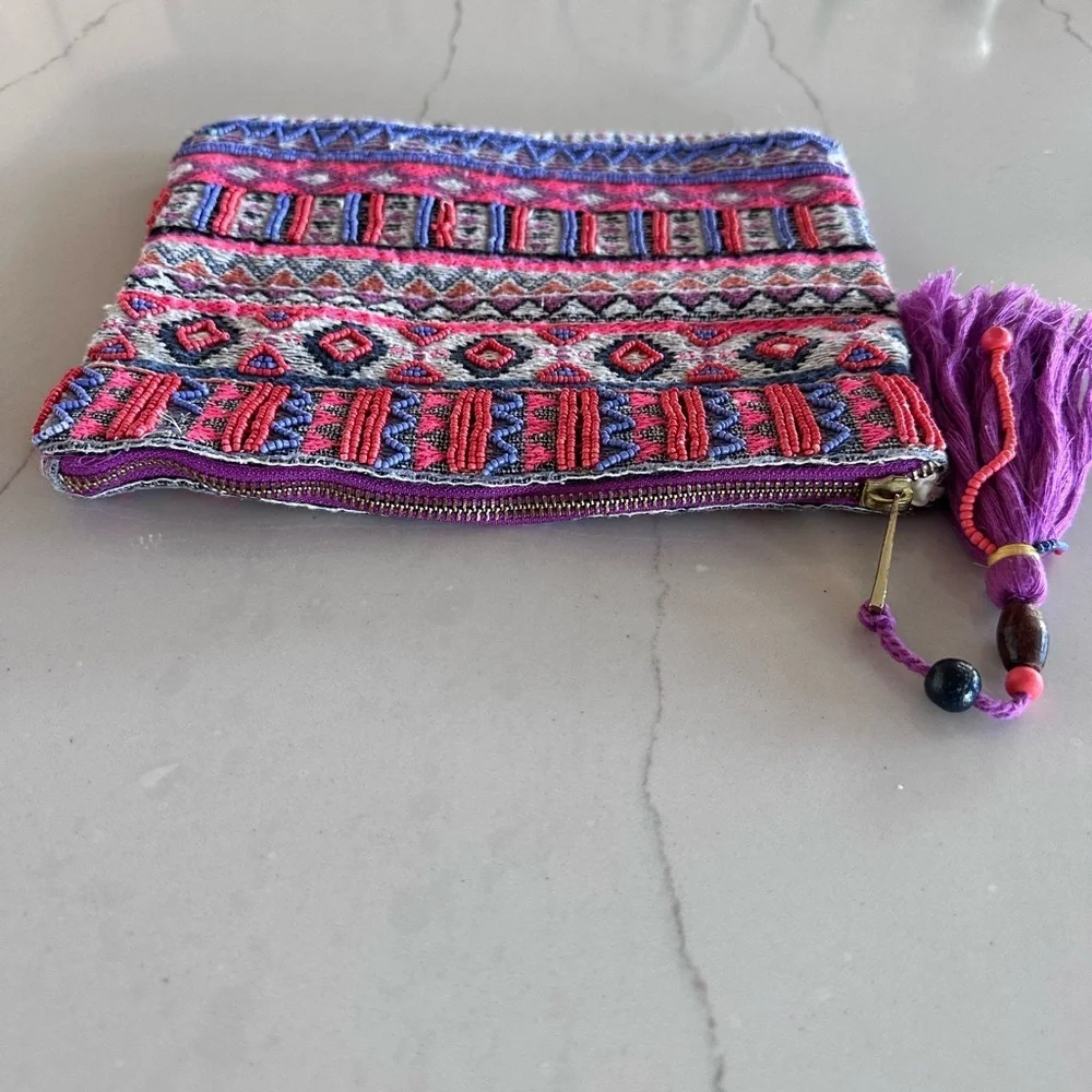 Merona x Target Clutch Purse Zip Closure Tribal  Boho Beaded Fringe Tassel EUC - Picture 4 of 11